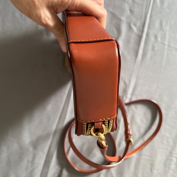 Coach Kira Crossbody Signature Canvas - Picture 6 of 7